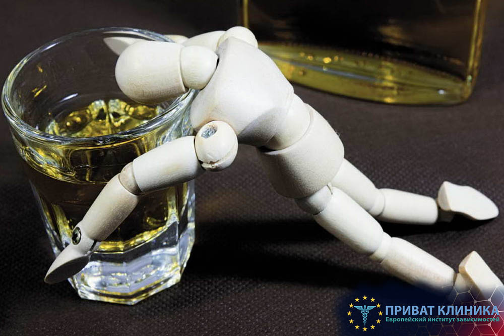 Как лечить человека от алкоголизма?